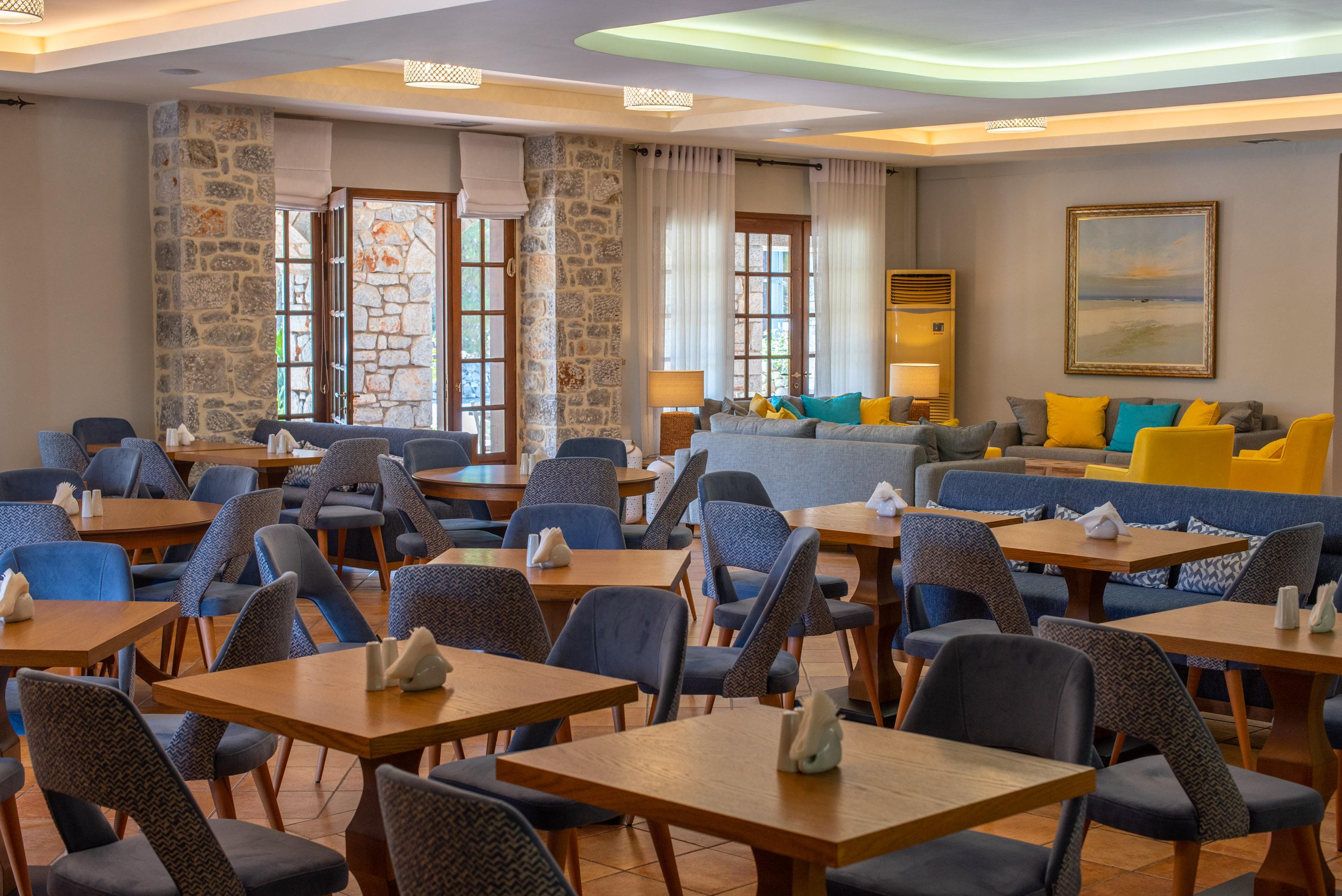 Kastro Maini Hotel Areopoli Bagian luar foto
