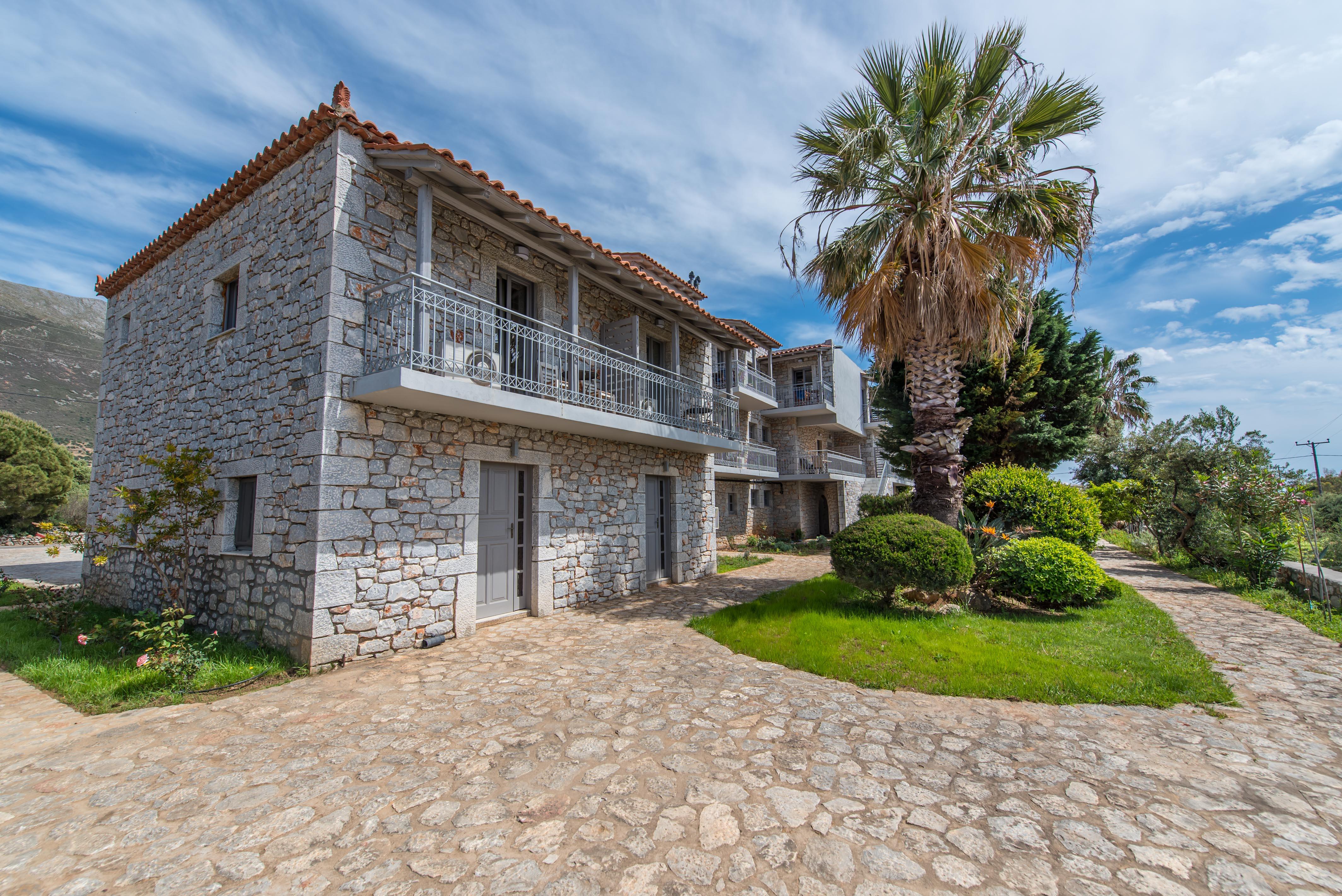 Kastro Maini Hotel Areopoli Bagian luar foto