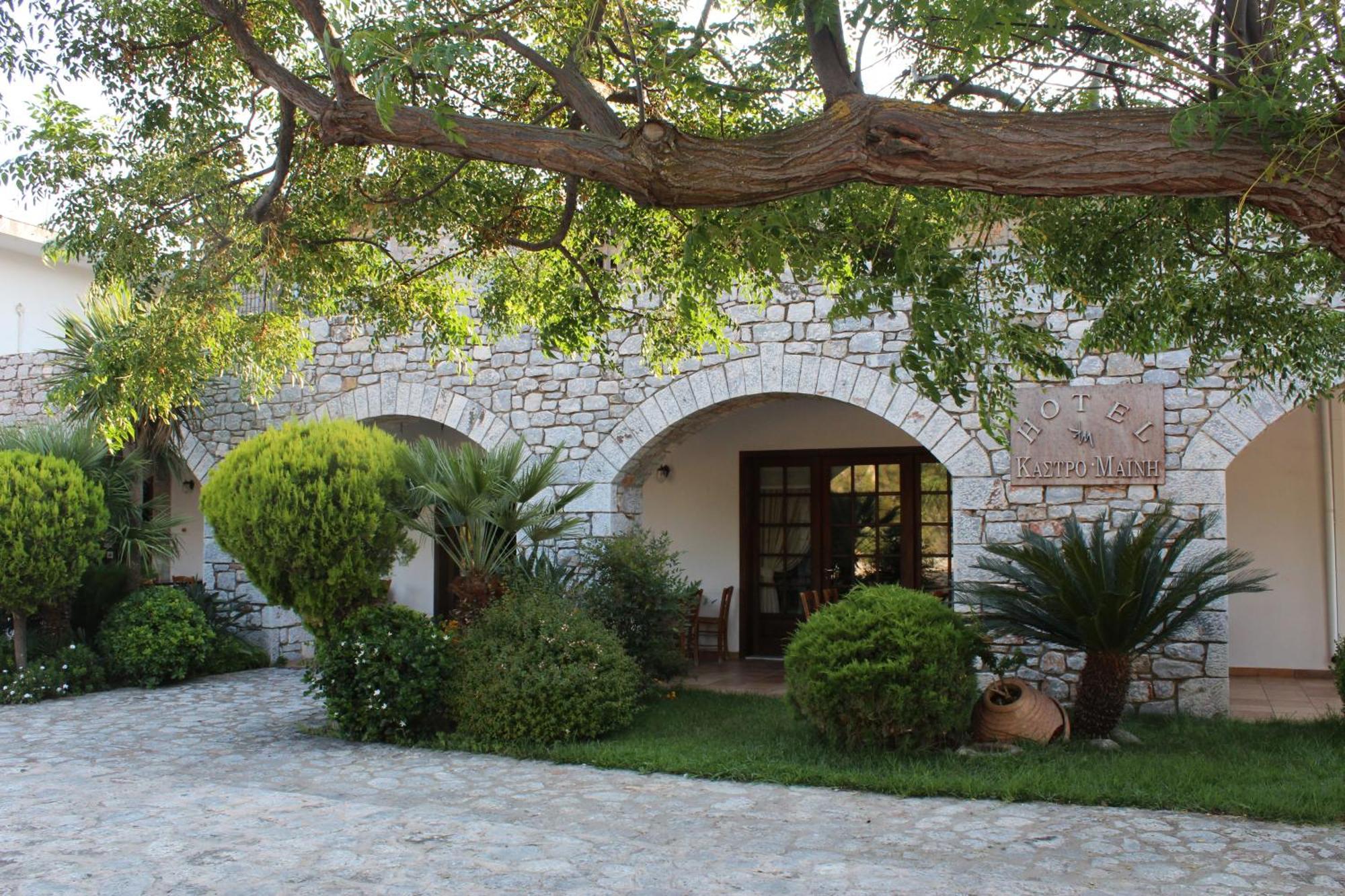Kastro Maini Hotel Areopoli Bagian luar foto