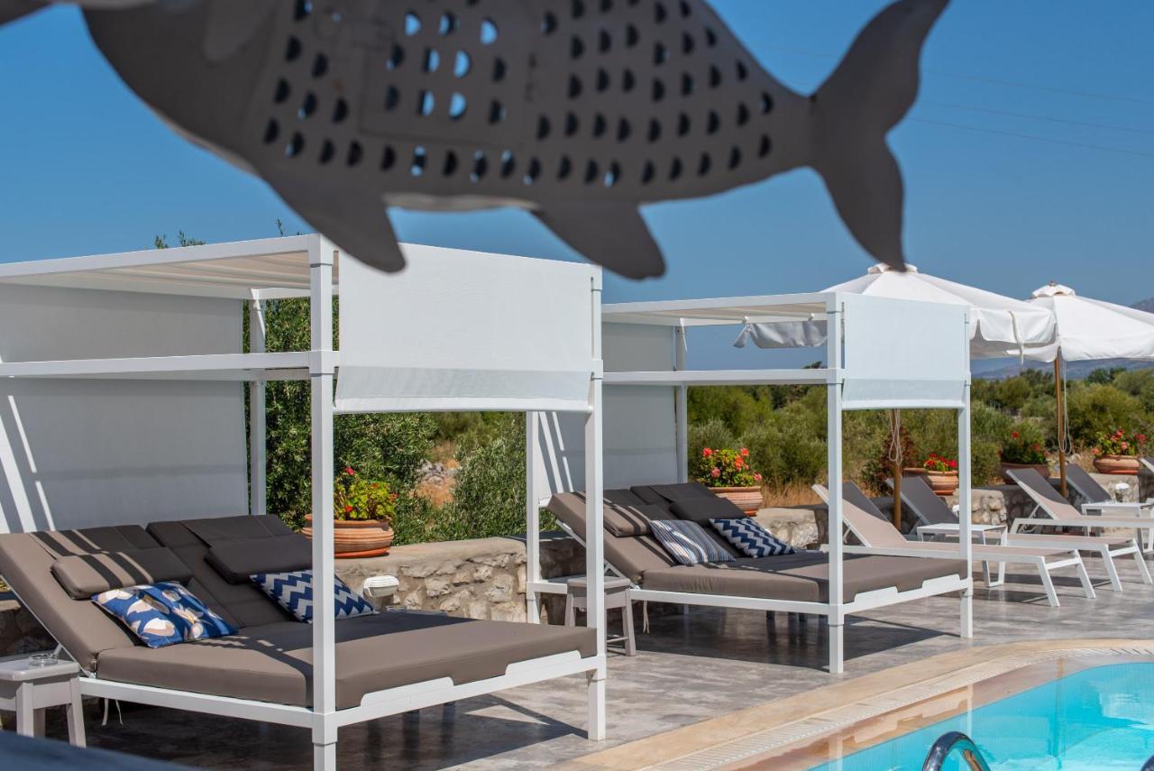 Kastro Maini Hotel Areopoli Bagian luar foto